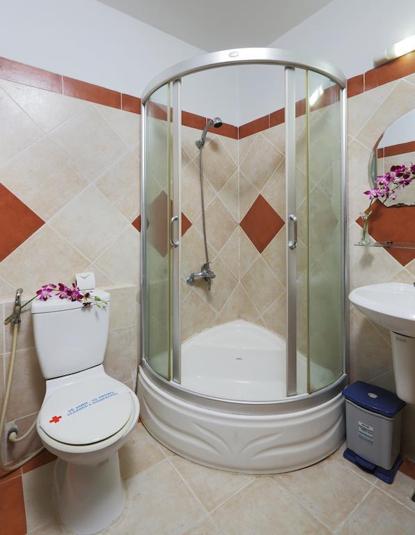 Nha Trang Beach Hotel Room photo